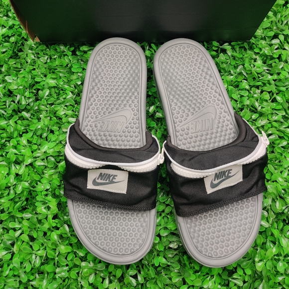 fanny pack nike shoes